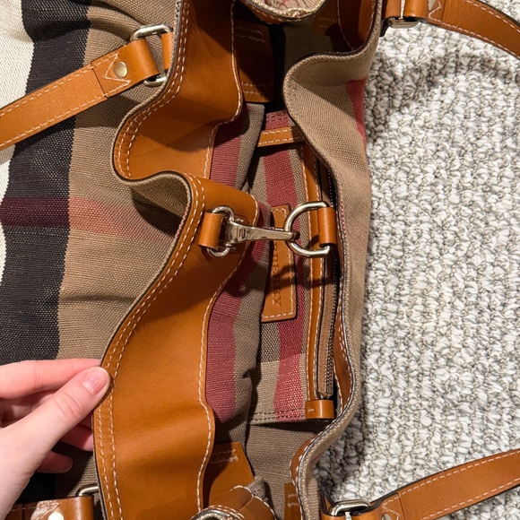 Burberry Women’s Slouchy Shoulder Bag - Picture 3 of 7